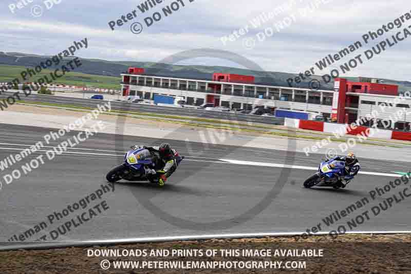 cadwell no limits trackday;cadwell park;cadwell park photographs;cadwell trackday photographs;enduro digital images;event digital images;eventdigitalimages;navarra;no limits trackdays;peter wileman photography;racing digital images;trackday digital images;trackday photos